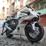 Yamaha YZF-R6 Alloy Racing Motorcycle Model Simulation Diecast Metal Street Motorcycle Model Collection